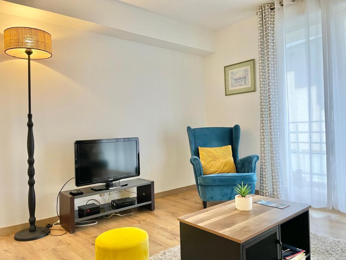 La Louisiane - Confort - Wifi - Parking Prive - Terrasse - Centre Ville Кемпер Экстерьер фото